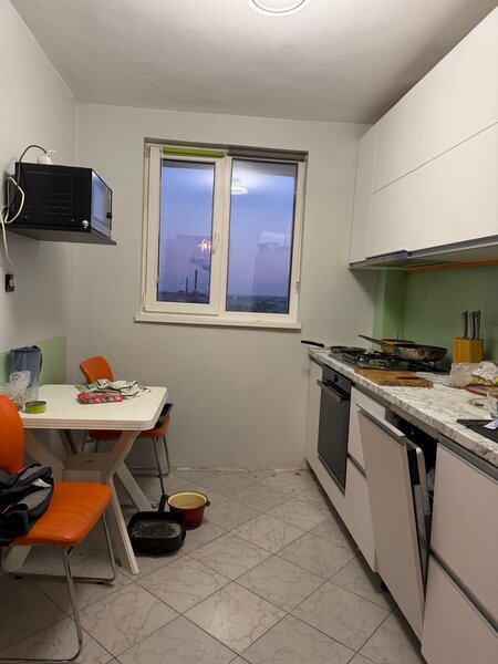 Baba Novac-langa parcul IOR