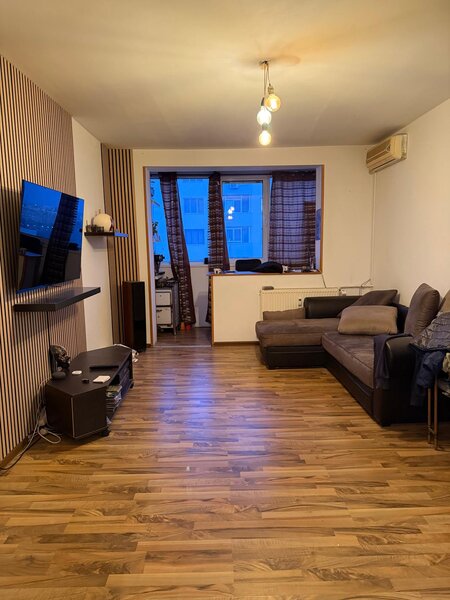 Baba Novac-langa parcul IOR